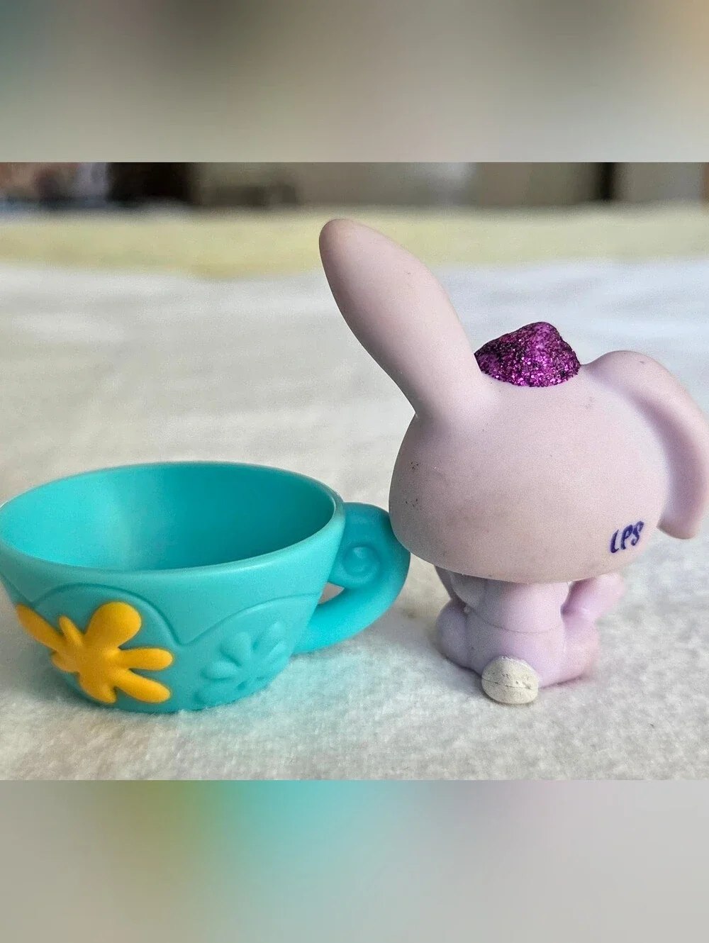Littlest Pet Shop LPS #2355 Glitter sparkle bunny rabbit great for Easter